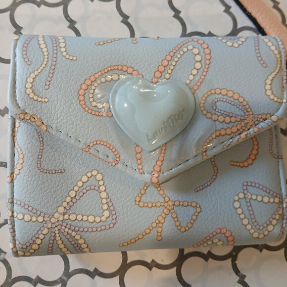 Betsey Johnson Pale Pink Satchel & Wallet - Picture 12 of 15